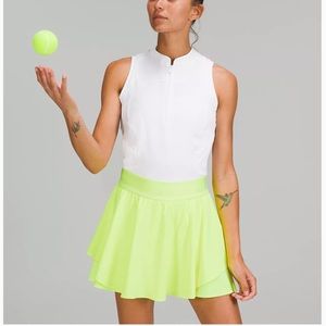 Lululemon Court Rival Perforated HighRise Skirt LONG sz 10 (15.5”) yellow